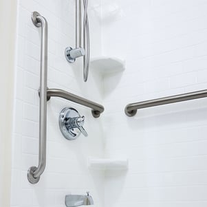 Grab bar in shower